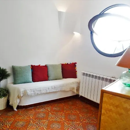 Casa Kirbo Vila *